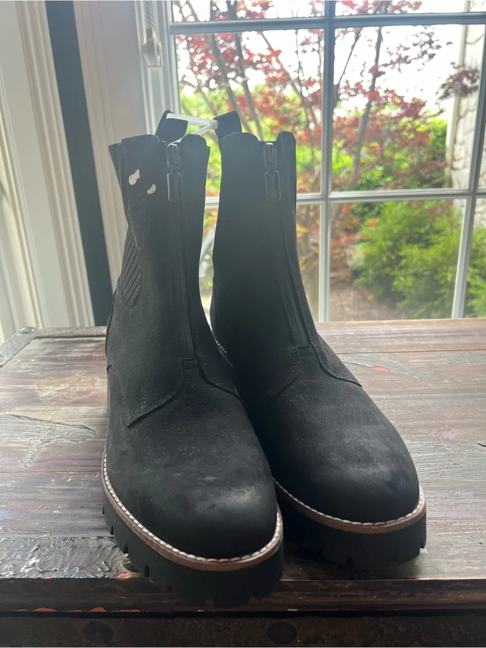 Blondo Danika Waterproof Bootie size 10